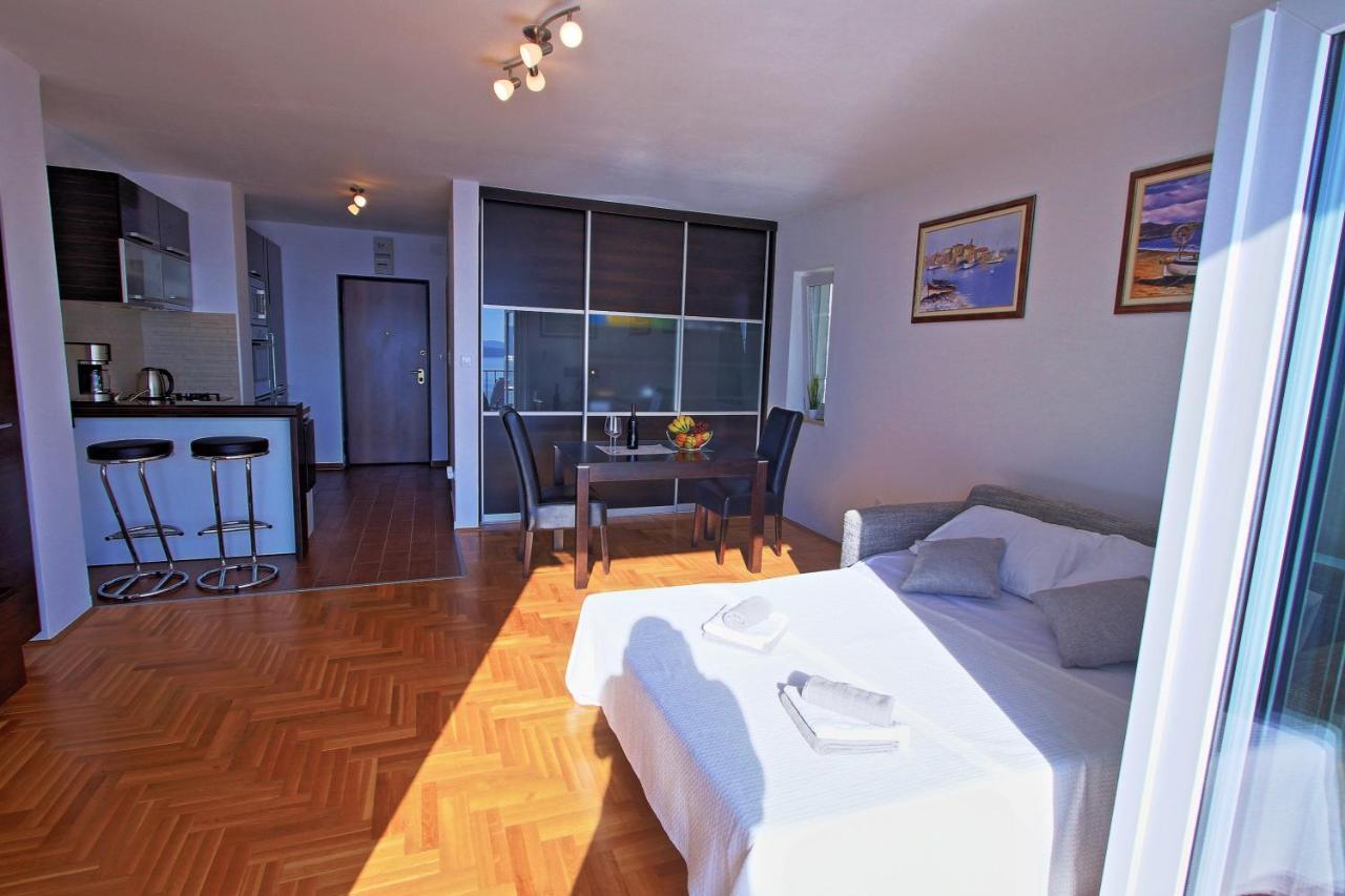 Studio Apartman Luka Сень Екстер'єр фото